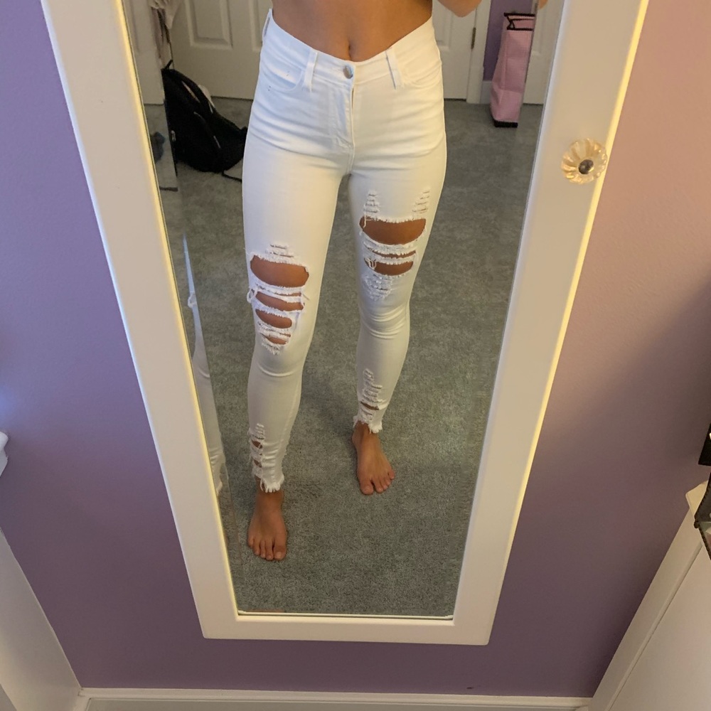 Ripped white jeans